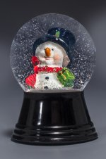 Snowman with Scarf - Small<br> Vienna Snow Globe